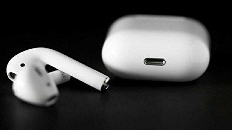 Airpods 2 iki yeni özellikle geliyor