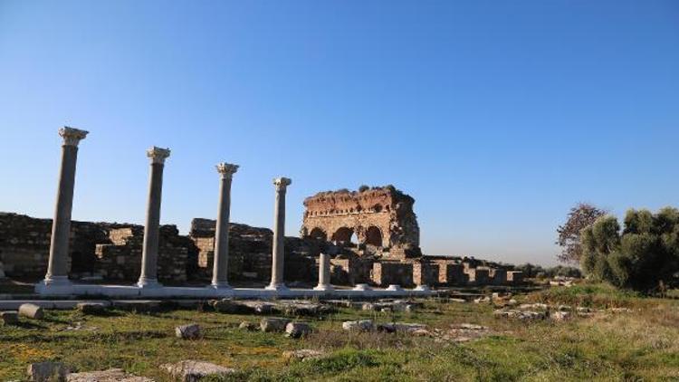 Efelerin Tralleis Antik Kenti için tanıtım klibi