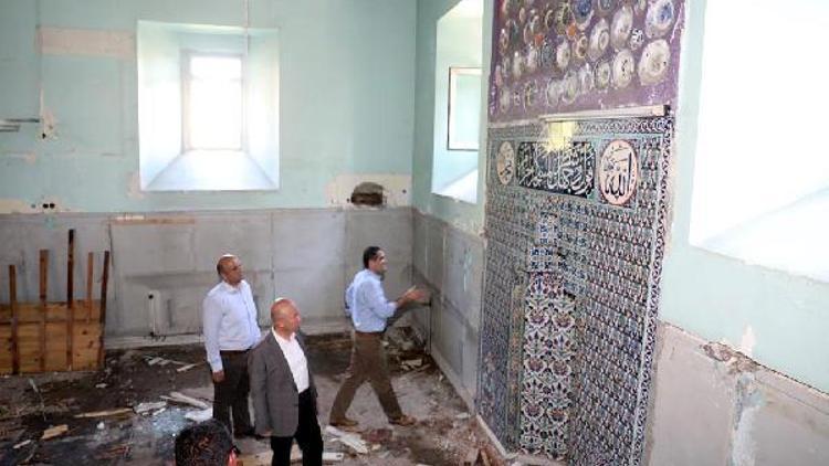 Kocasinan Belediyesi 200 yıllık camiyi restore ediyor
