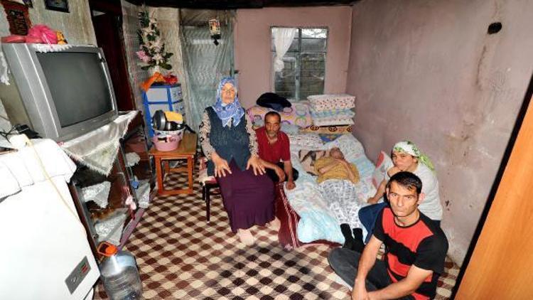 Trabzonda evleri yıkılan ailenin dramı