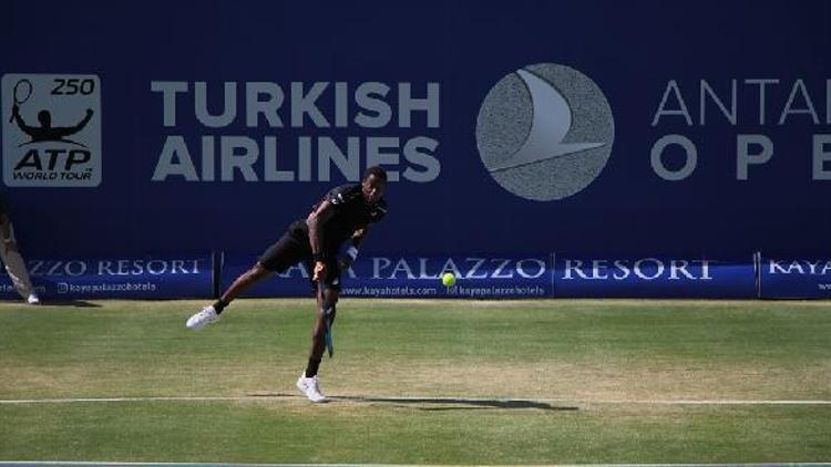 Antalya Openda Fransız raketler çeyrek finalde