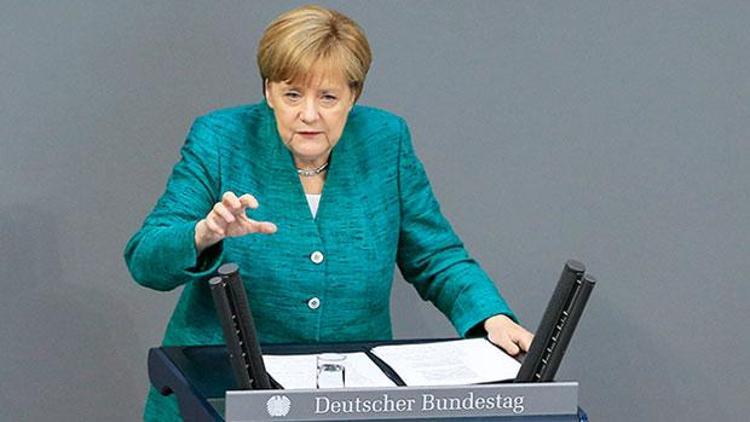 Merkel: Türkiye’ye sözümüzü tutalım