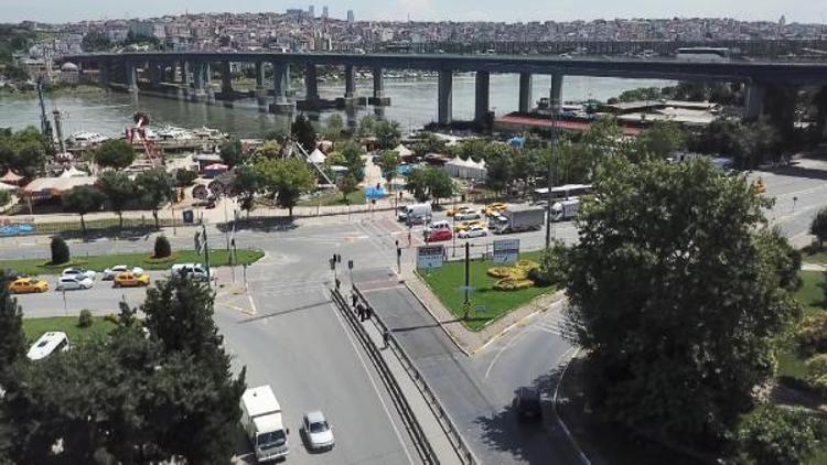 Ek fotoğraflar // İstanbulda araç trafiği ATAK ile azalıyor