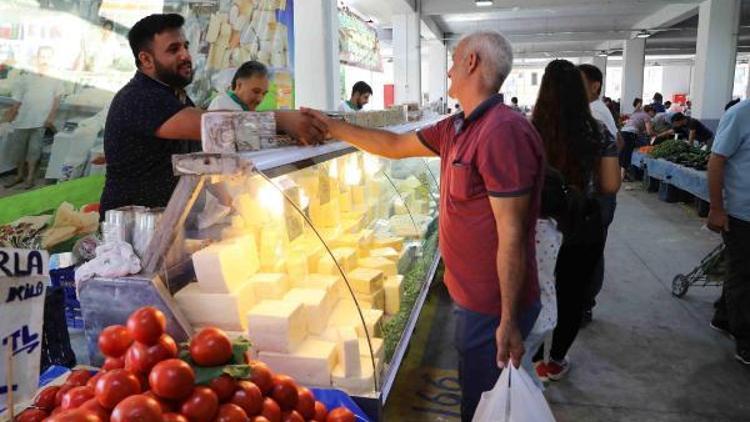 Çay Mahallesine pazar yeri hizmete girdi