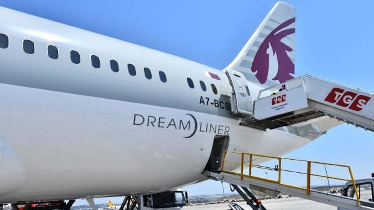 Qatar Airways, Sabiha Gökçen’den Dreamliner ile uçmaya başladı