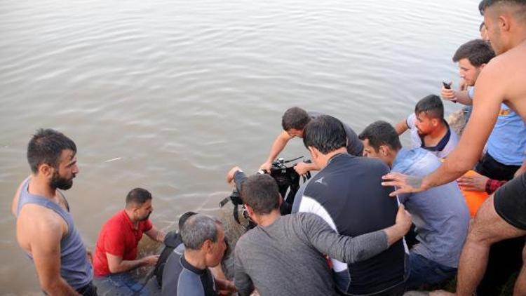 Cizre’de Dicle nehrine giren 2 çocuk boğuldu