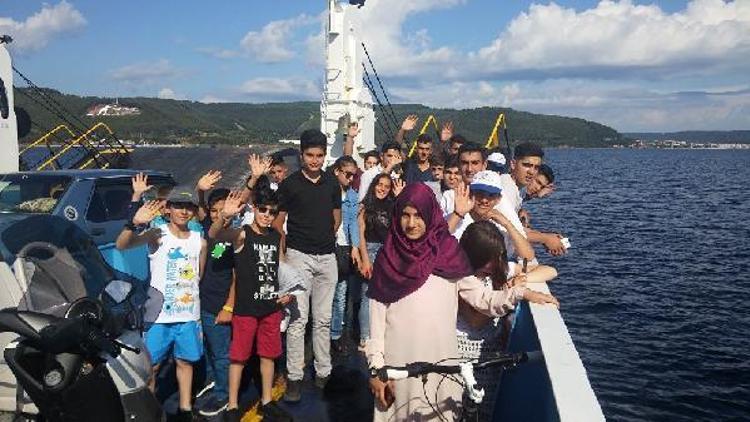 Başkaleli öğrenciler Çanakkale ve İstanbulu gezdi