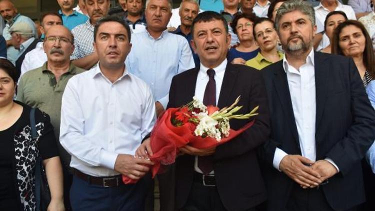 CHPli Ağbaba: Şehit cenazelerine sen katılma kardeşim