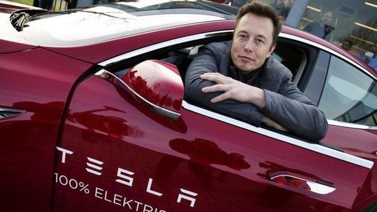 Tesla çok önemli bir ismini kaybetti, işi bıraktı