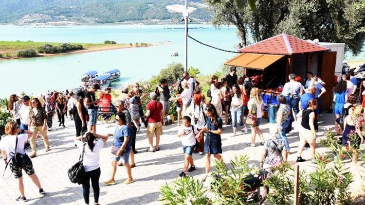 Arapapıştı Kanyonuna turist akını