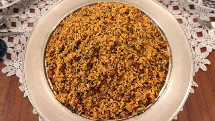 Isırgan otlu bulgur pilavı tarifi