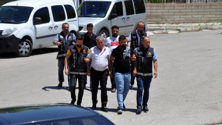 Karamandaki tefecilik operasyonunda 4 tutuklama