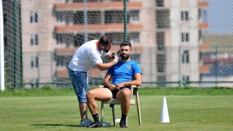 Alanyasporlu futbolcular testten geçti