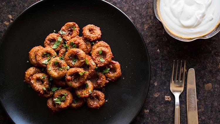 Nar ekşili soslu bulgur köftesi tarifi