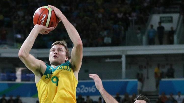 Ryan Broekhoff, Dallas Mavericks’le İmzaladı