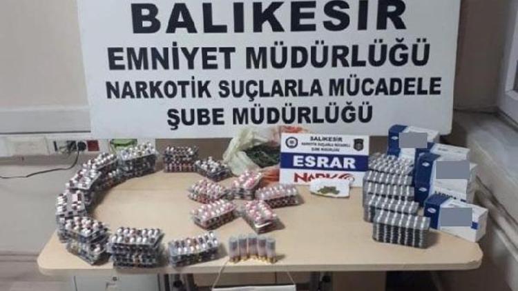 Şifreli kelimelerle haberleşen uyuşturucu tacirleri yakalandı