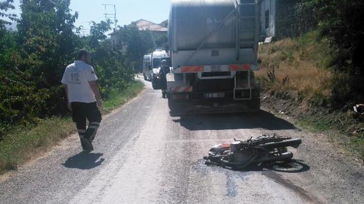 Motosiklet sürücüsü kazada öldü, eşi ağır yaralandı