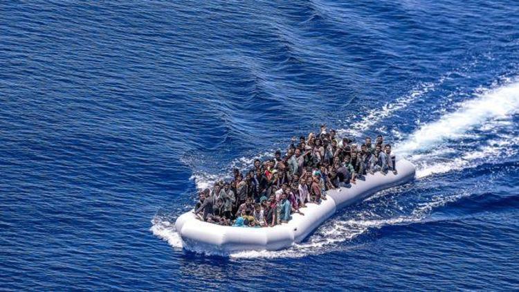 Akdenizi aşmaya çalışan her 7 göçmenden biri hayatını kaybetti
