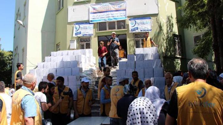Gaziantepte 1500 kişiye gıda paketi yardımı