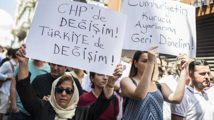 CHP İl Başkanlığı önünde eylem