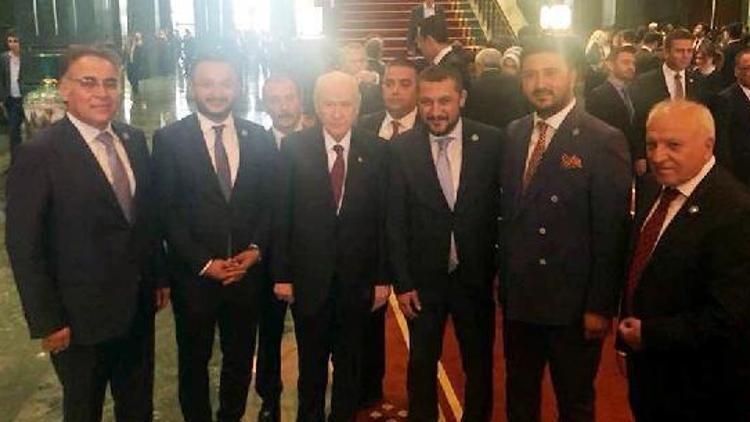 Külliyede, Bahçeli ile AK Partililerin ittifak fotoğrafı