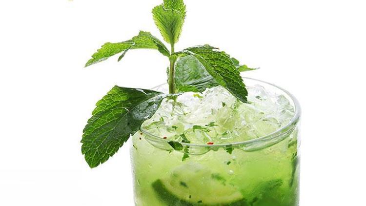 Mineralli yeşil içecek tarifi
