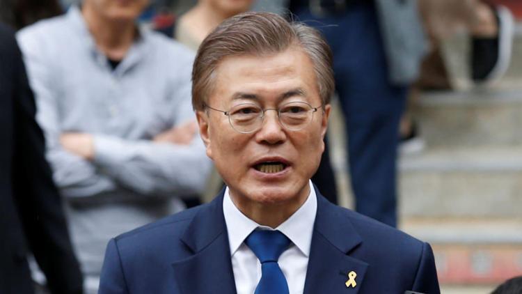 Güney Kore Devlet Başkanı Moon Singapurda