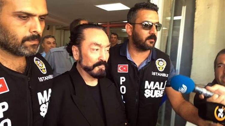 Adnan Oktar’ın villasında polisin aramaları devam ediyor