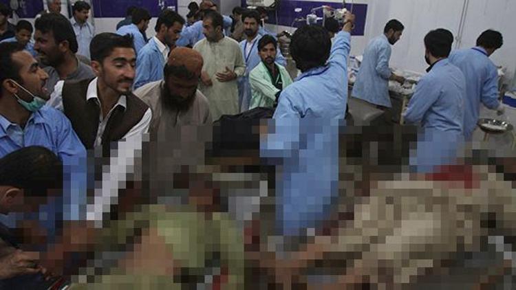 DEAŞ Pakistanı kana buladı: En az 75 ölü