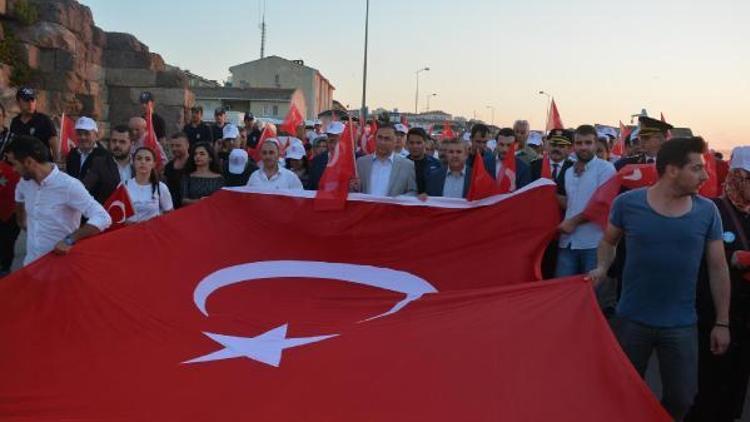 Sinopta Milli Birlik ve Beraberlik Yürüyüşü