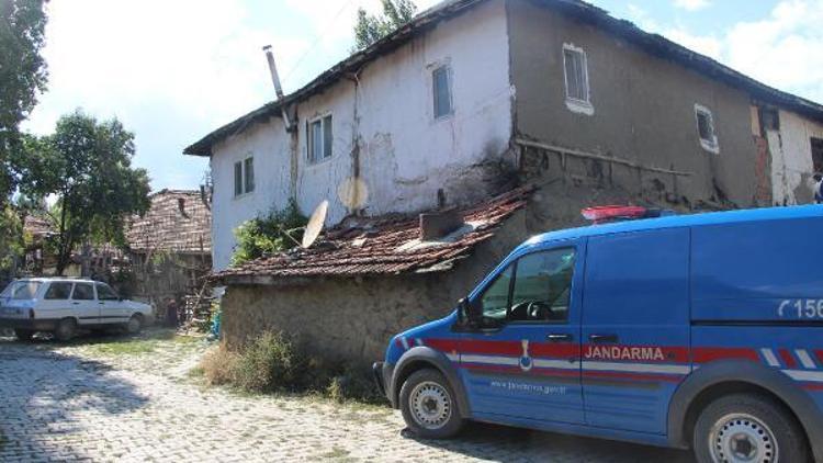 Kayıp Evrimin ailesiyle yaşadığı ev arandı