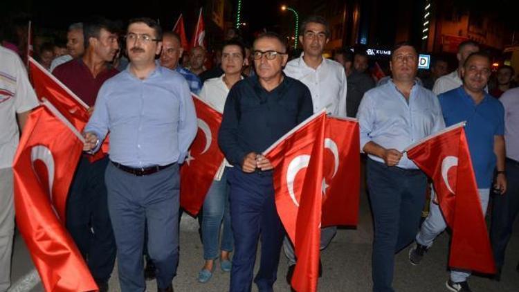 Serikte Milli Birlik Yürüyüşü