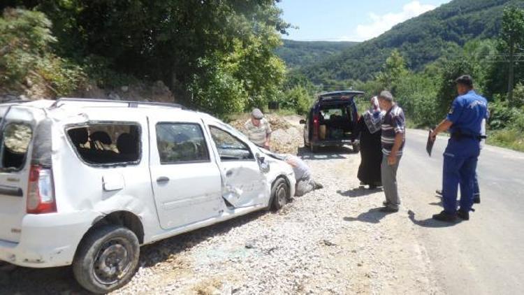 Sinopta trafik kazası: 2 yaralı