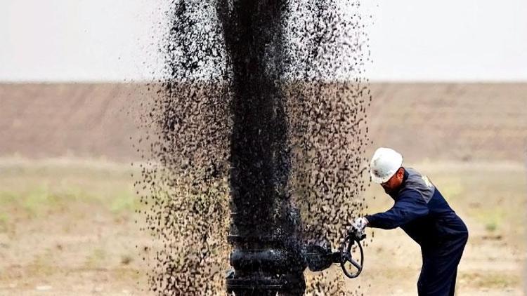 Batı Teksas türü petrole yeni vadeli işlemler geliyor