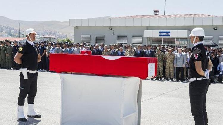 Vandaki çatışmada yaralanan polis memuru şehit oldu(2)