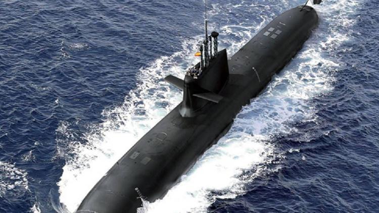 İspanyanın yeni nesil denizaltısı rıhtıma sığmadı