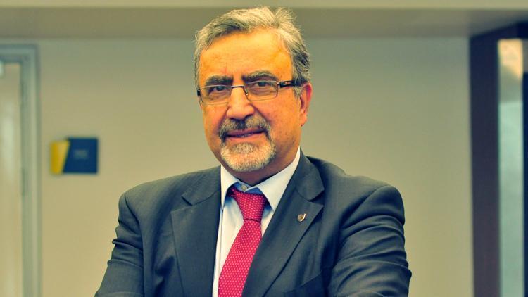 Amerika kıtasının tek Türk rektörü Prof. Dr. Hamdullahpur: Hayallerinize göre bölüm seçin