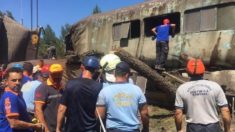 Termik santralde kömür sevk kanalı çöktü: 12 işçi yaralı (3)