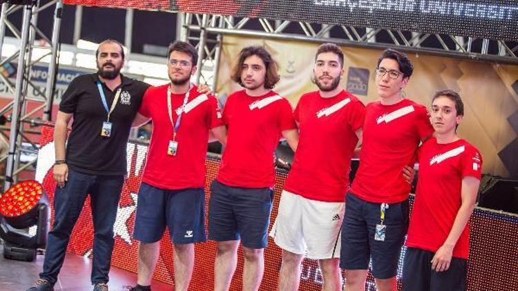 BAU Esports LoL Takımı Çin’de hem Türkiyeyi hem de Avrupa’yı temsil edecek