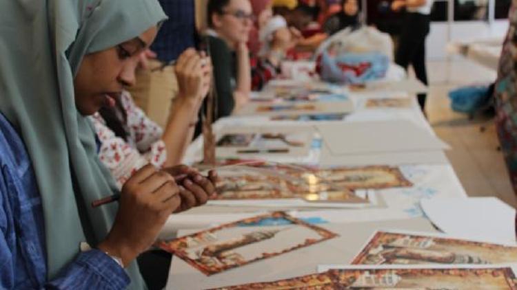 Yabancı öğrenciler Safranbolu’da el sanatlarını öğreniyor