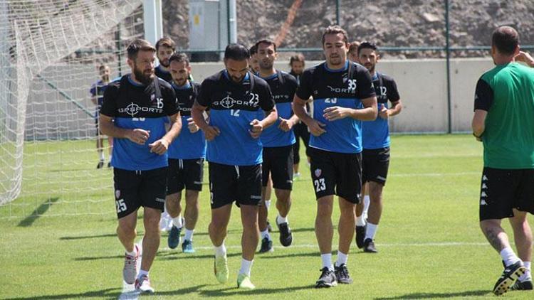 Karabükspor yeni sezon hazırlıklarına aralıksız devam ediyor