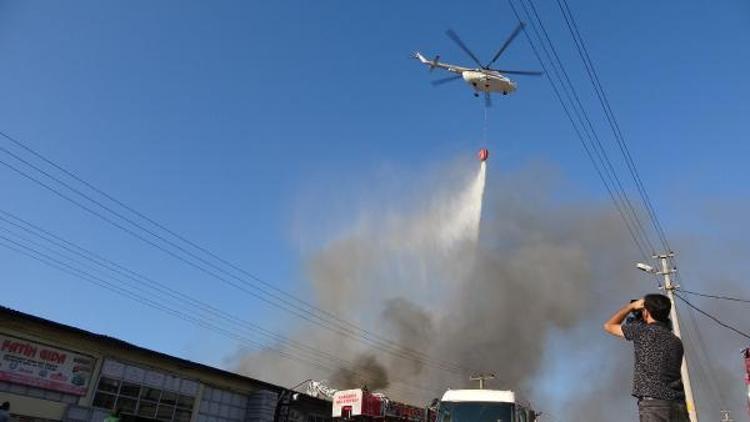 Karabük’te mobilya atölyesi ve 2 depo alev alev yandı