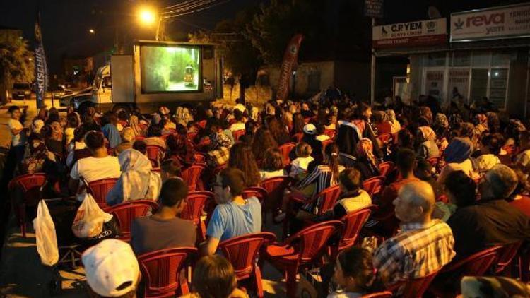 İlçelerde açık hava sinema geceleri başlıyor