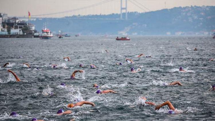 Boğaziçi Kıtalararası Yüzme Yarışmasında kahreden haber