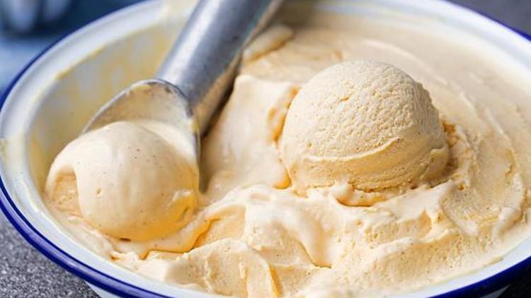 Dondurma nasıl yapılır Pratik dondurma tarifi