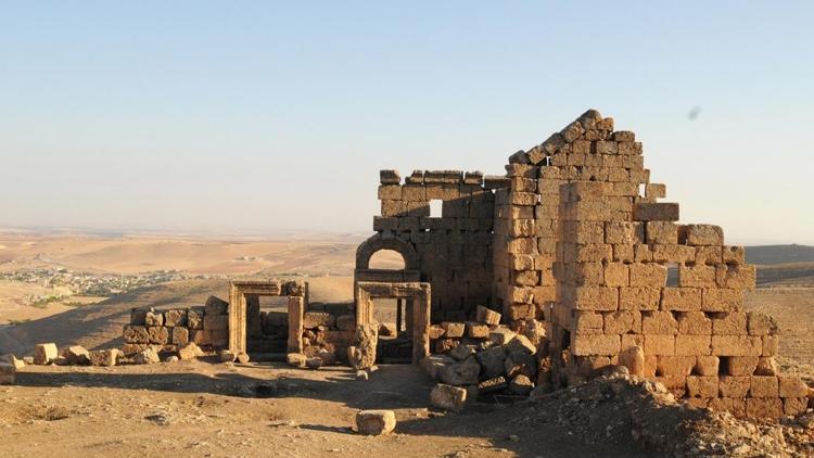 Zerzevan Kalesinde kazılara yeniden başlandı