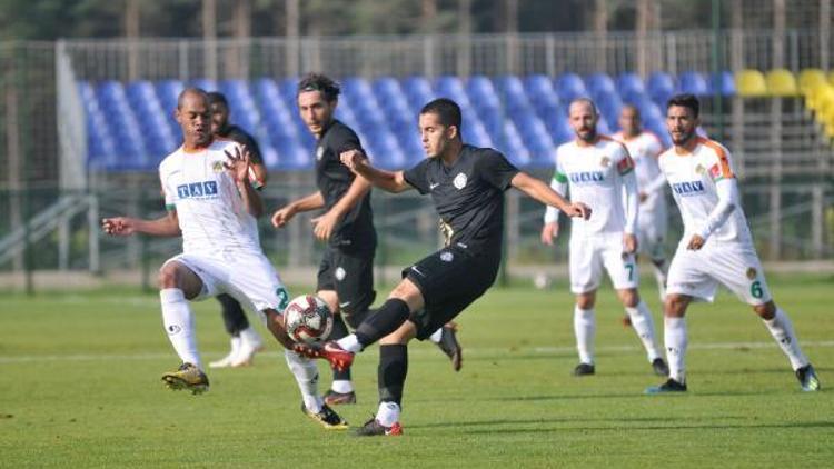 Aytemiz Alanyaspor, hazırlık maçında Osmanlıspora 2-1 yenildi