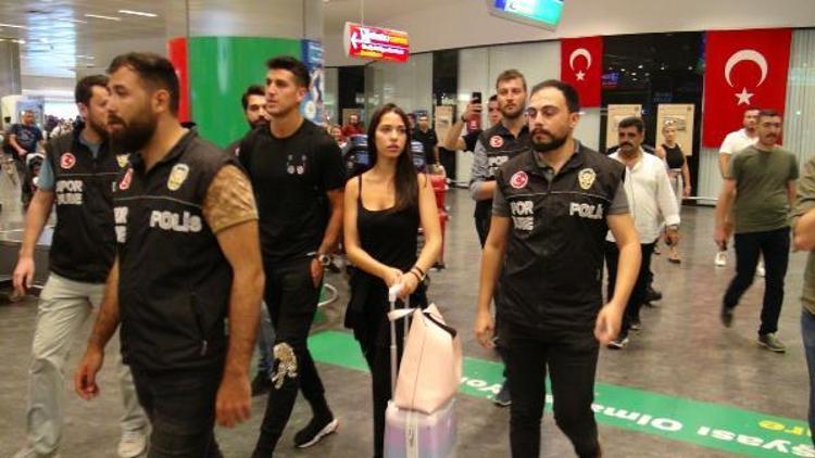 Beşiktaşın yeni transferi İstanbulda