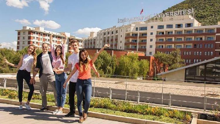 İzmir Ekonomide öğrenci memnuniyeti
