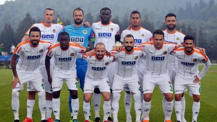 Aytemiz Alanyaspor, Denizlisporu mağlup etti